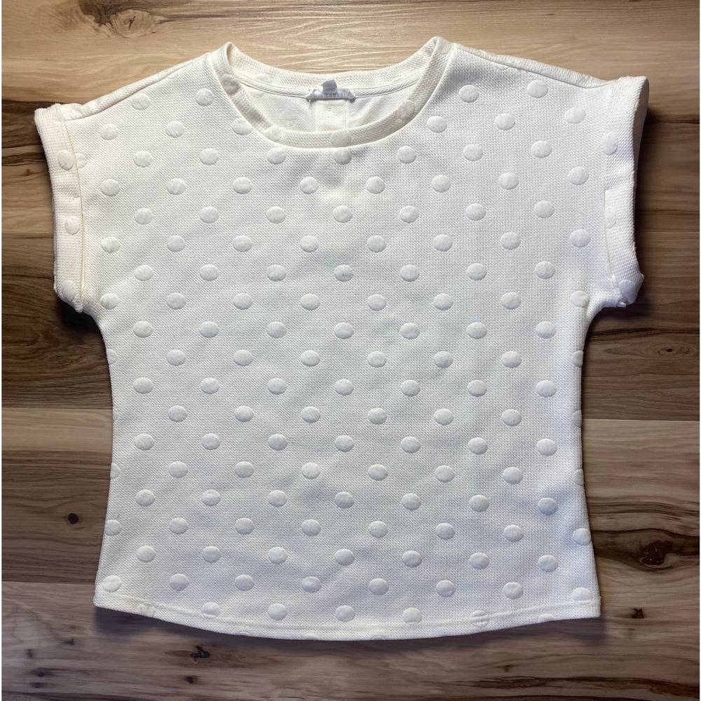 Blu Pepper White Textured Polka Dot Cap Sleeve Button Back Top CR1164 Womens S